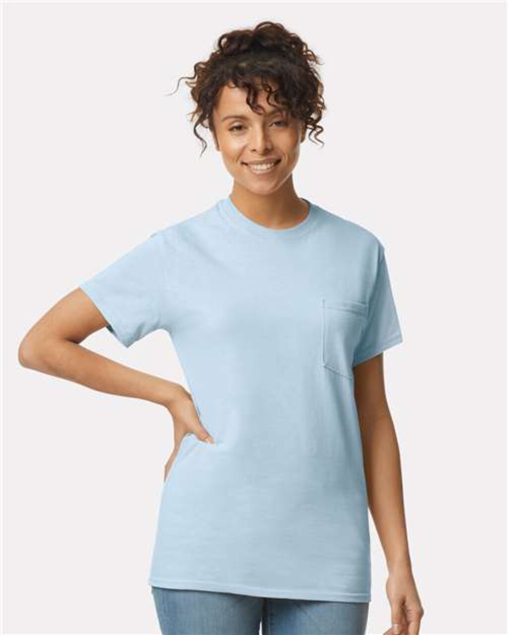 Gildan® Ultra Cotton Short Sleeve Heavyweight Pocket Crewneck T-Shirt 100% Cotton for Crafting Utility Tee